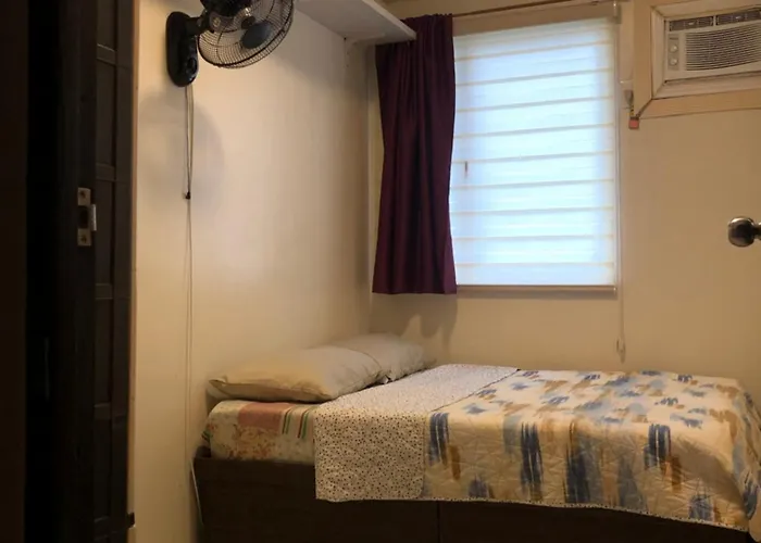 Cozy In Commonwealth Quezon Manila
